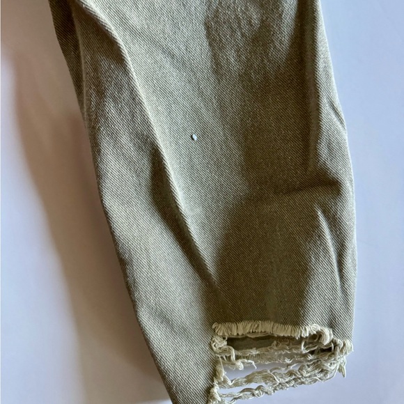 High Rise Gray Jeans - Picture 11 of 11